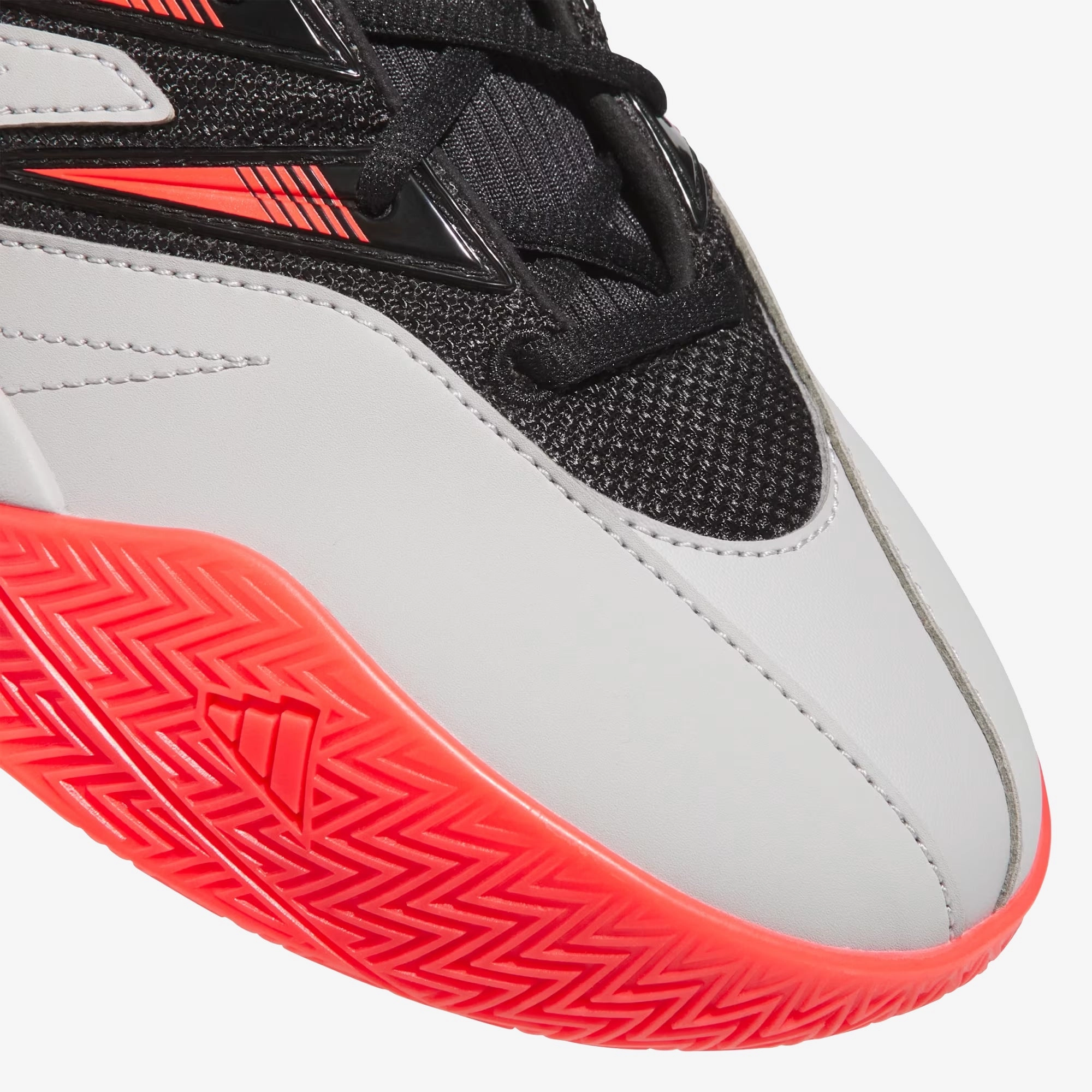 Adidas | DAME CERTIFIED 3 { CORE BLACK/LUCID RED/GREY TWO