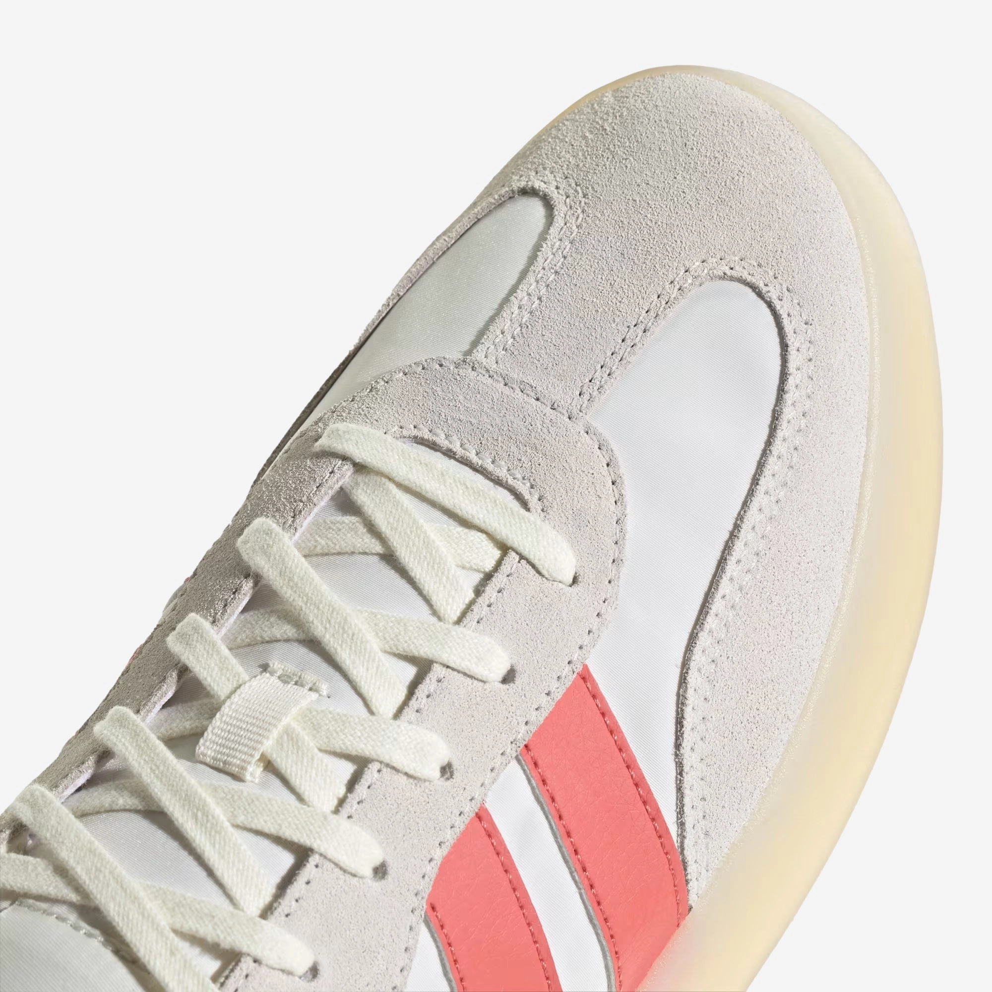 Adidas Originals | BARREDA DECODE { OFF WHITE/PRELOVED SCARLET/WARM VANILLA