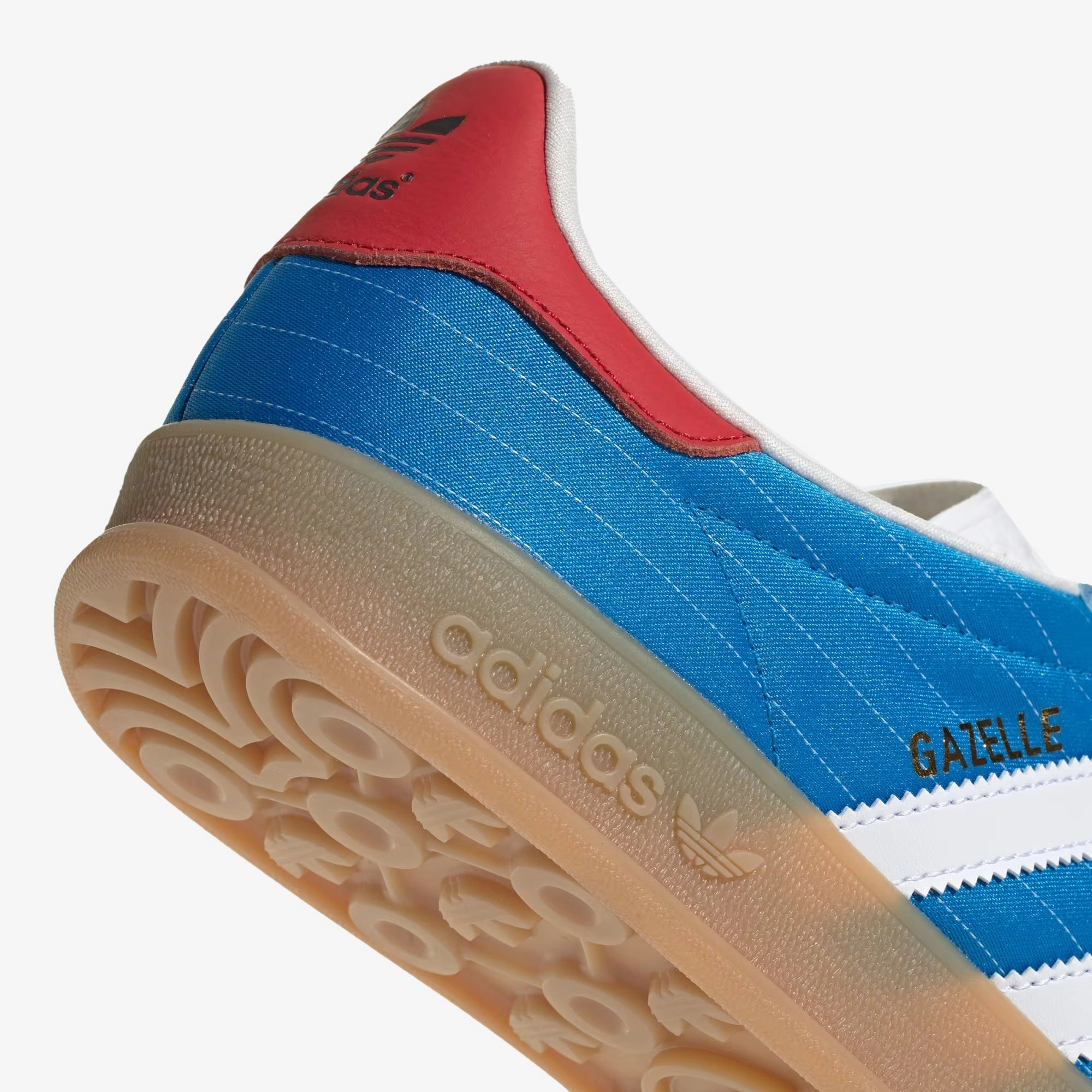 ADIDAS ORIGINALS | GAZELLE INDOOR { BRIGHT BLUE/CLOUD WHITE/GUM