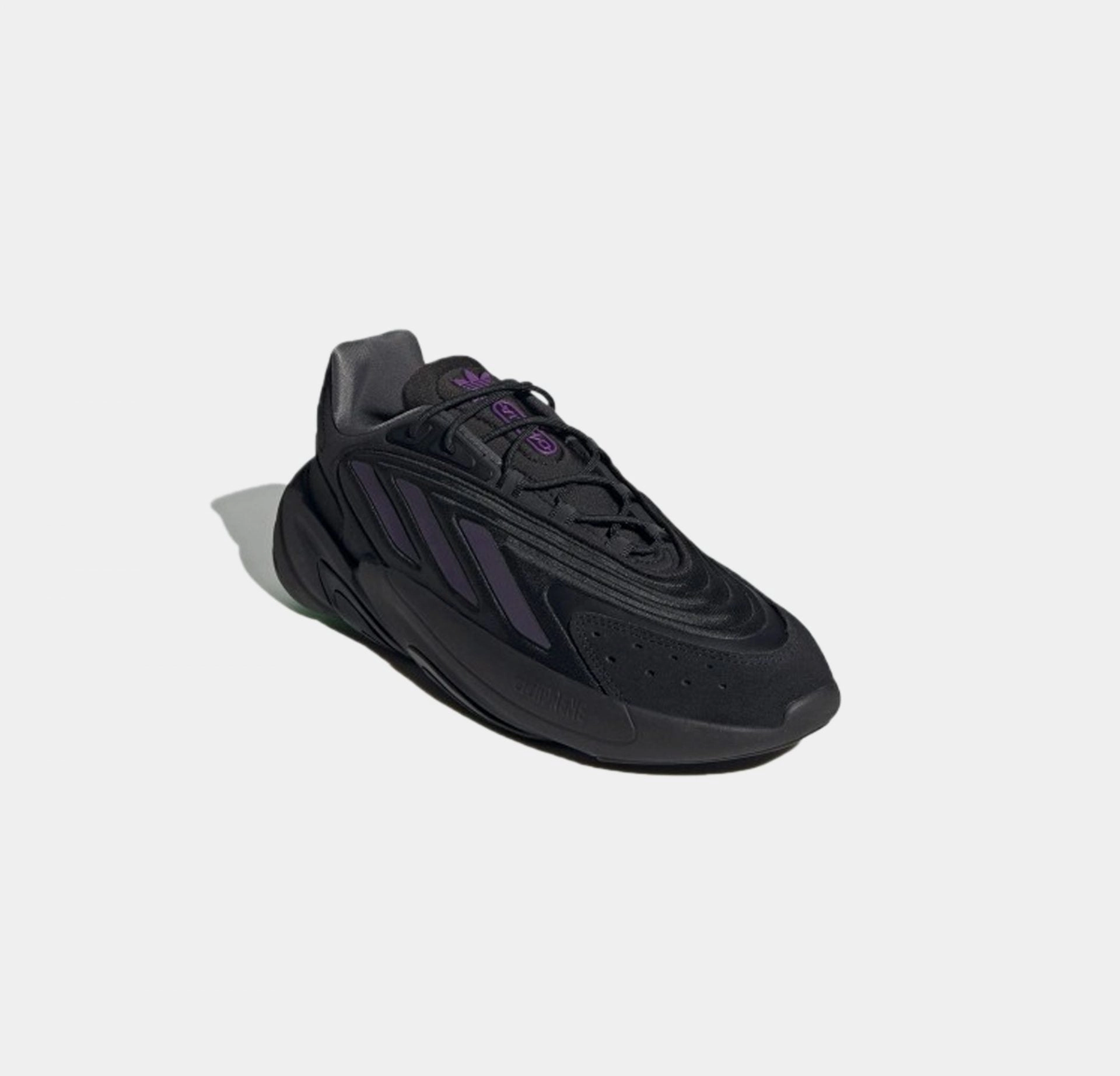 Adidas Originals | OZELIA  { CORE BLACK