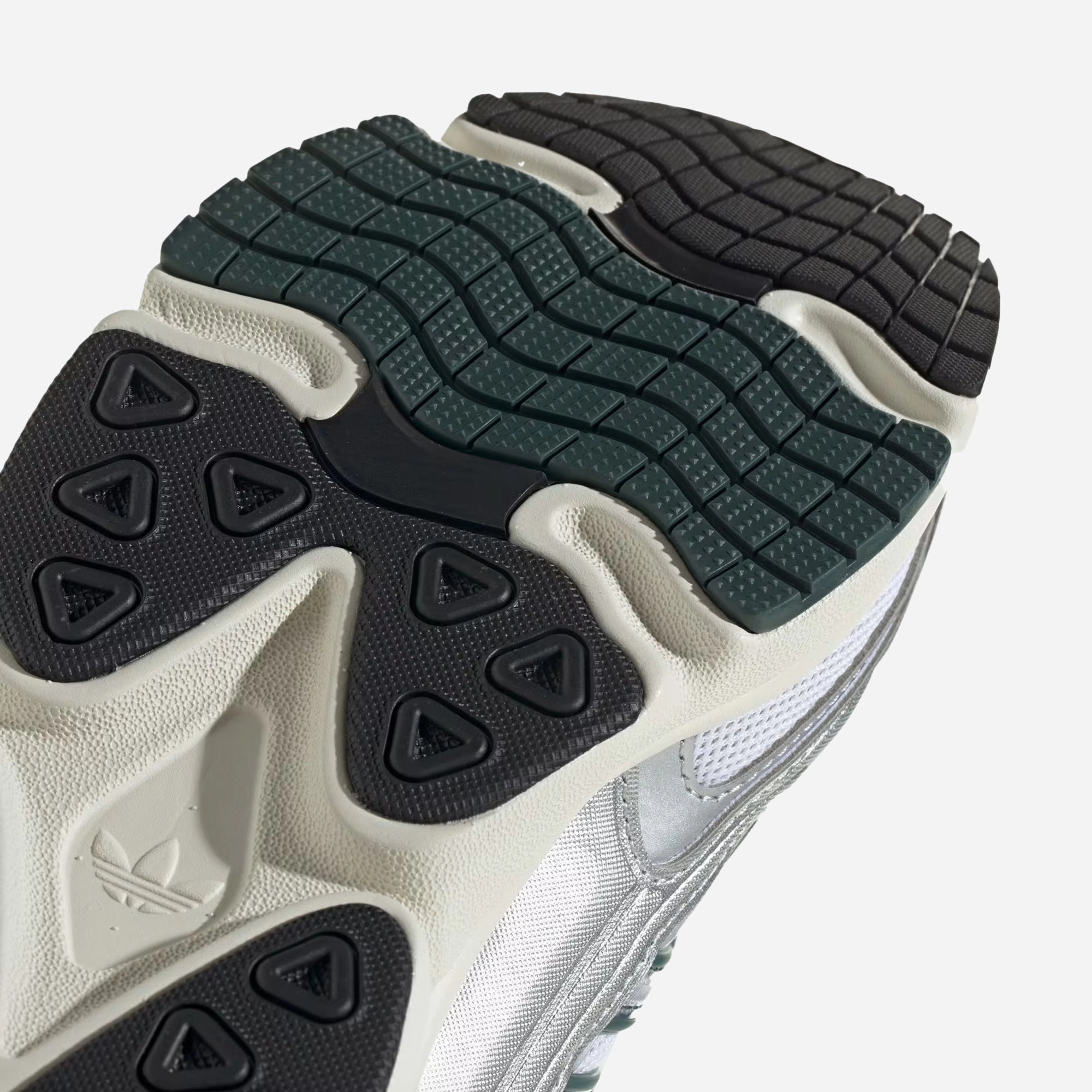 ADIDAS ORIGINALS | OZMILLEN { SILVER/GREEN/GREY ONE