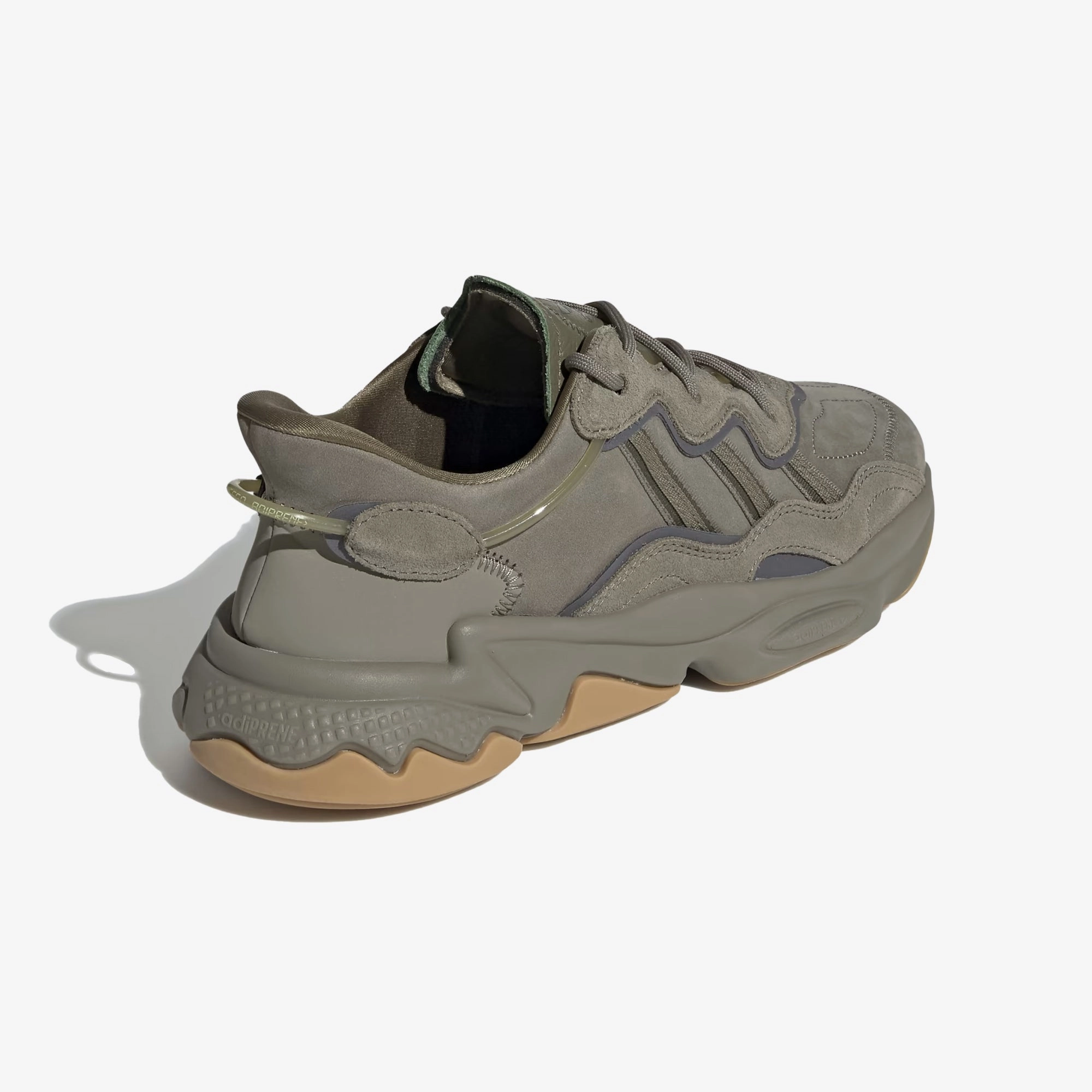 Adidas Originals | OZWEEGO { TRACE CARGO/NIGHT CARGO/ RAW KHAKI