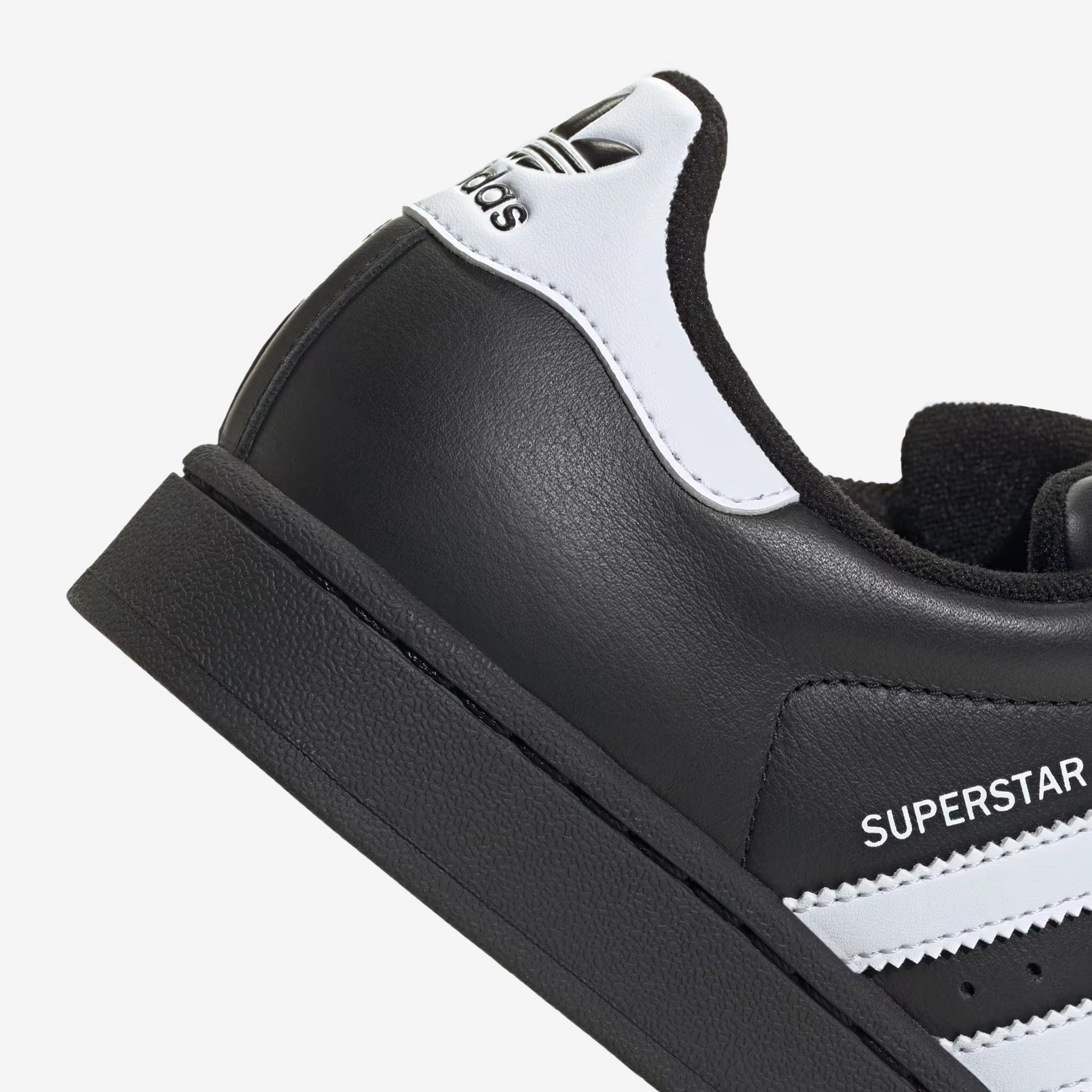 Adidas Originals | SUPERSTAR II { CORE BLACK/CLOUD WHITE