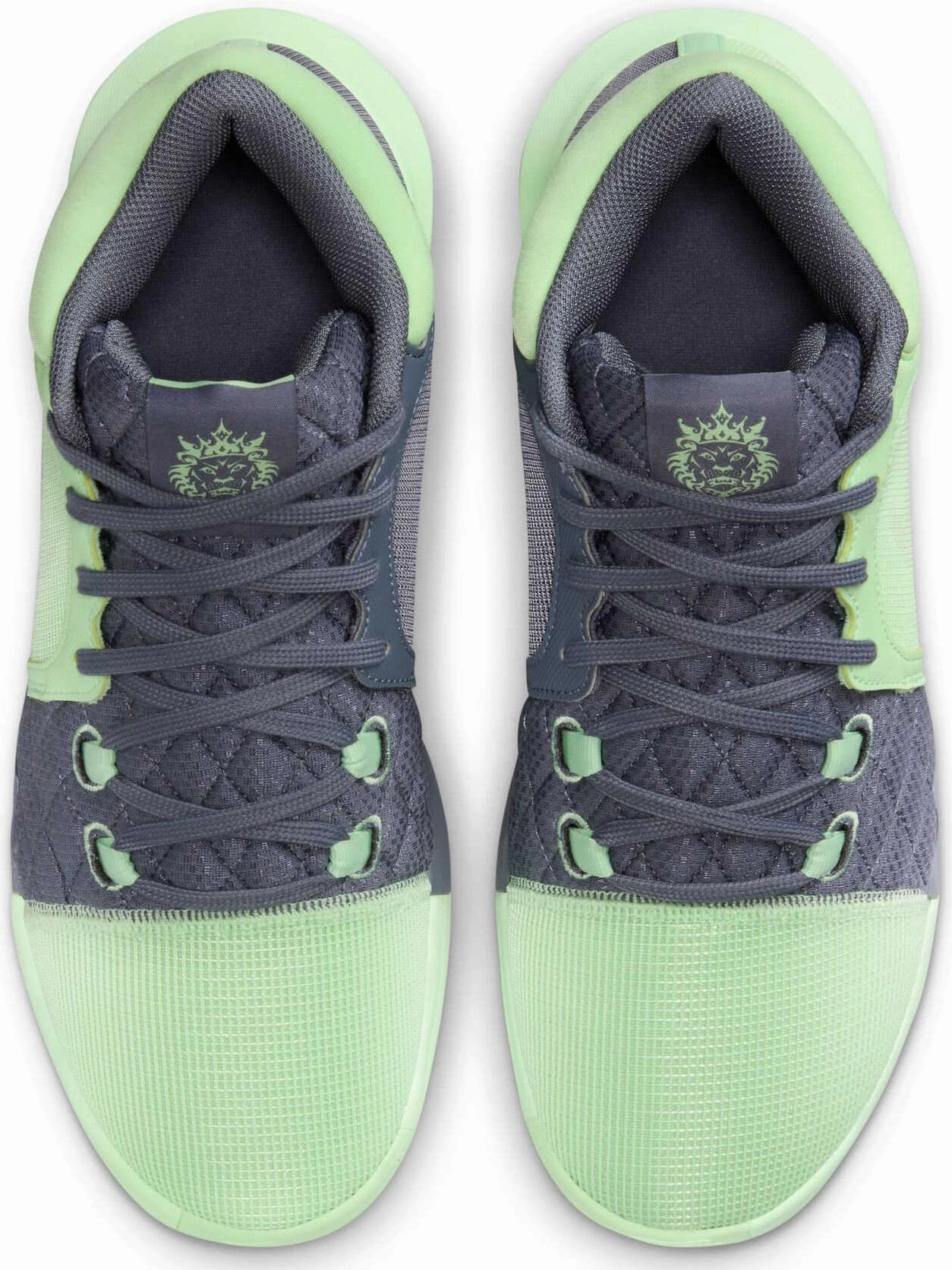 LeBron Witness 8 Men's Basketball Shoes