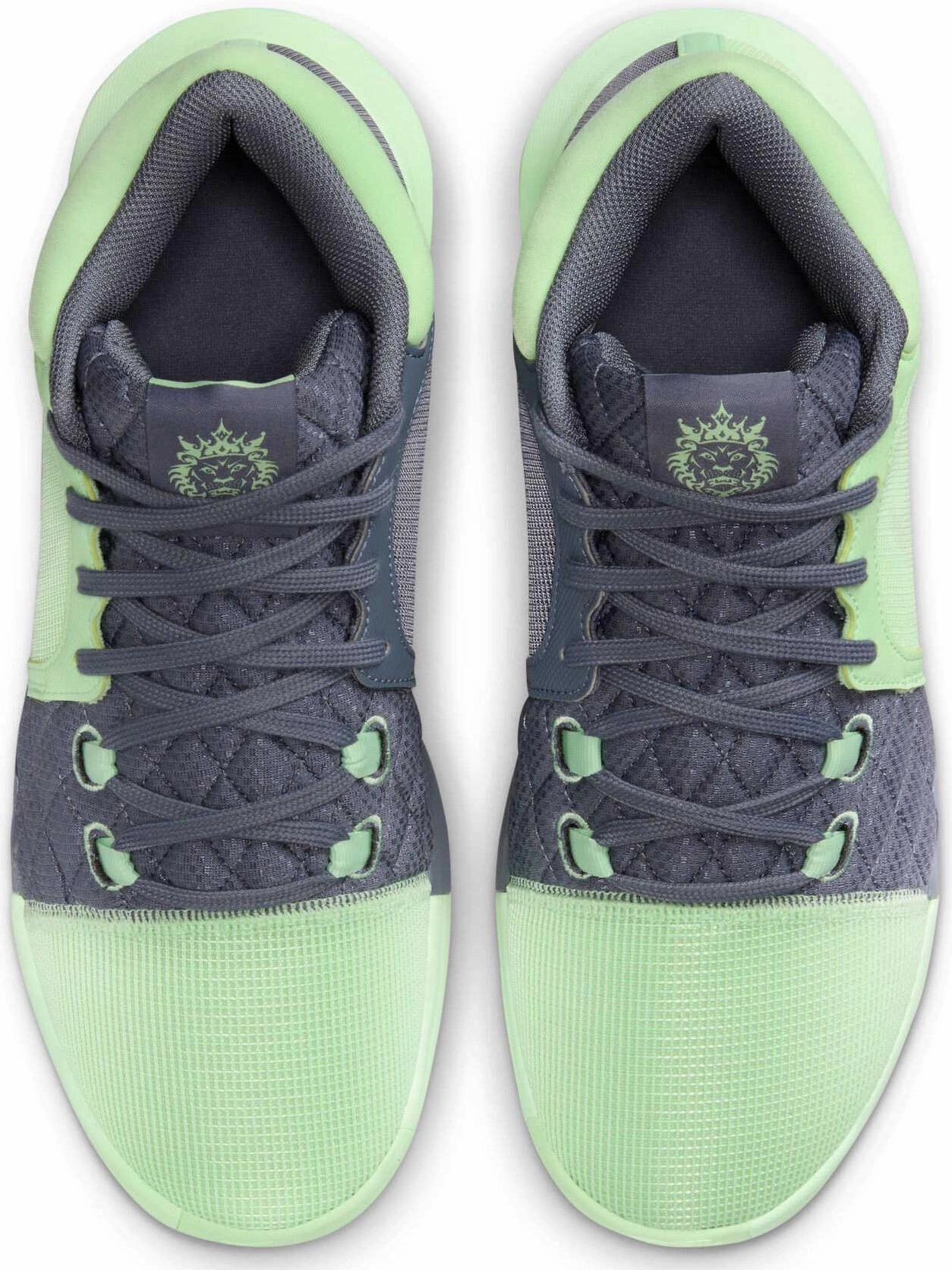 LeBron Witness 8 Men's Basketball Shoes