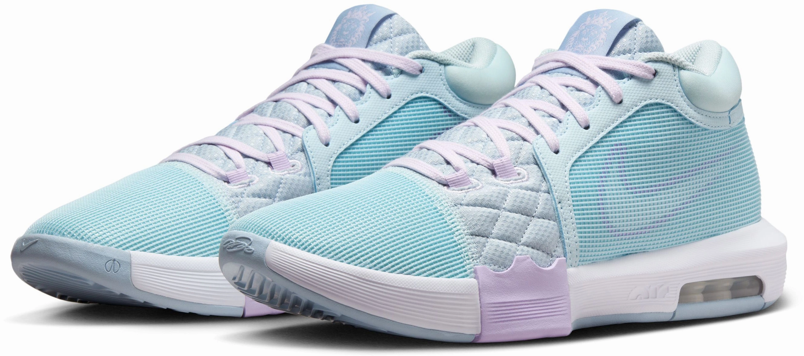 LeBron Witness 8 Men's Basketball Shoes