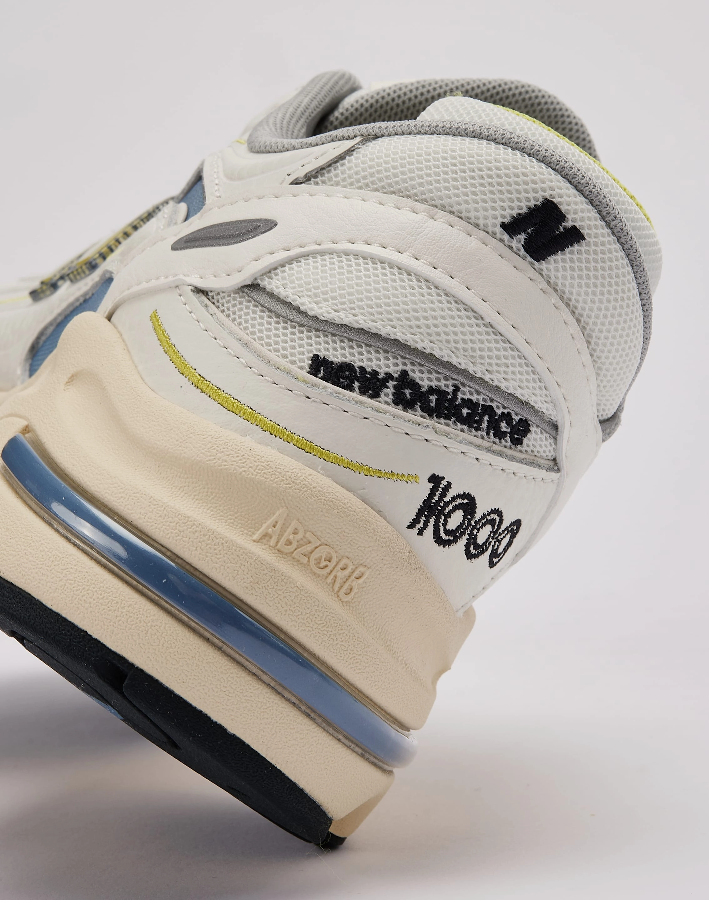 New Balance 1000