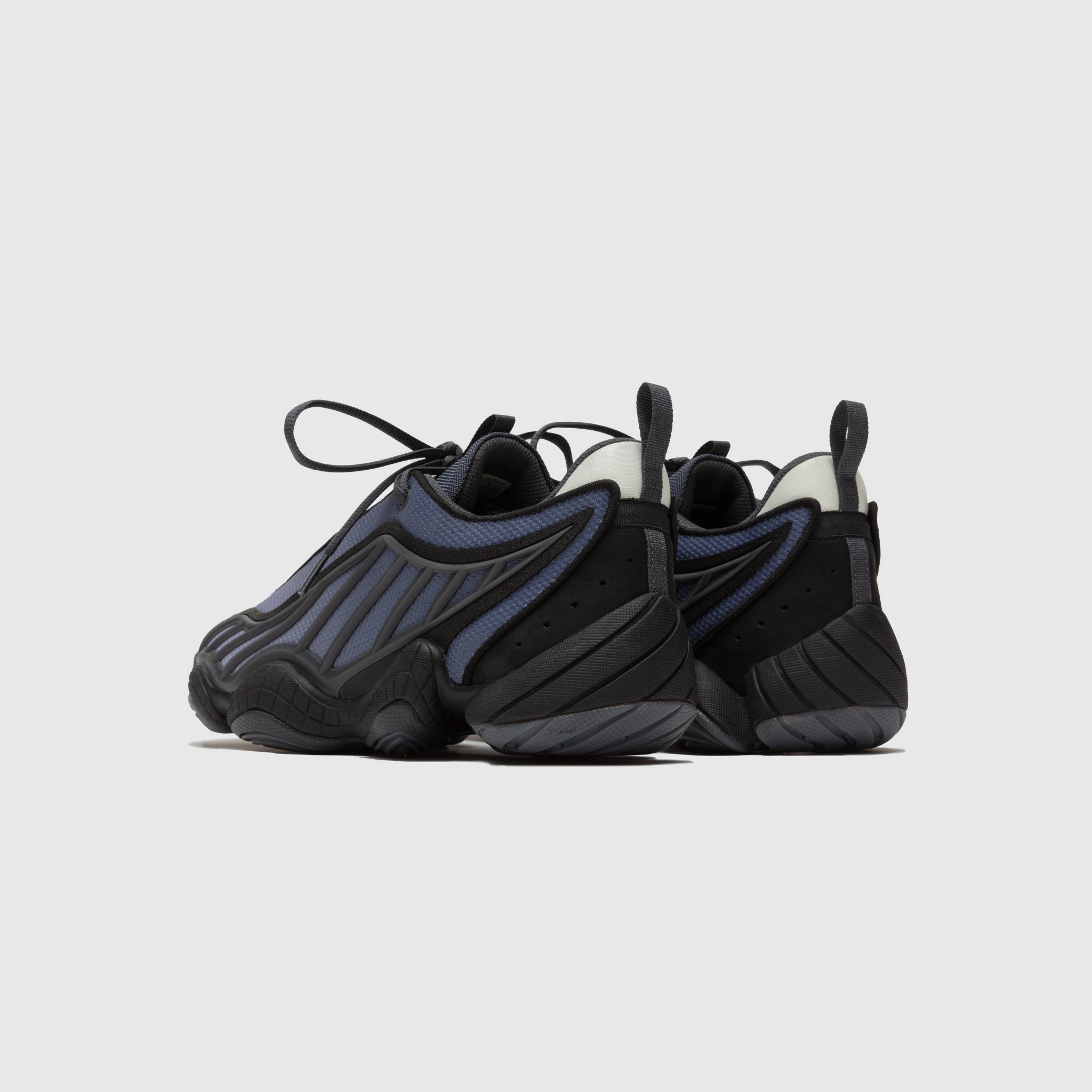 PACKER X ADIDAS FYW INTIMIDATION LOW ANTHRACITE