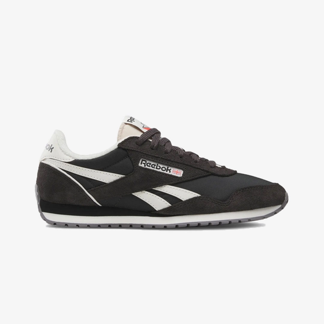 Reebok | CLASSIC AZ 'WASHED BLACK/CHALK'