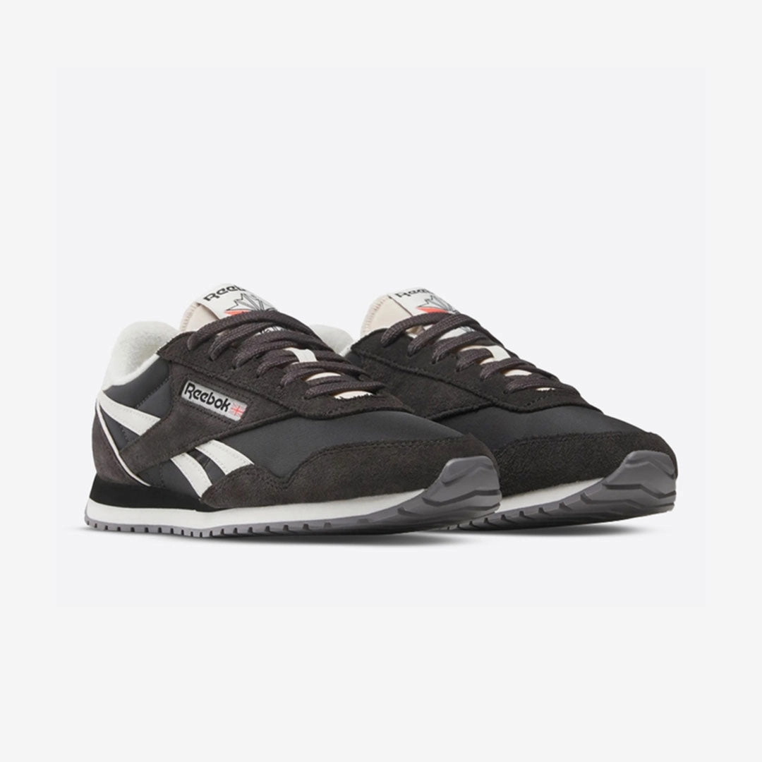 Reebok | CLASSIC AZ 'WASHED BLACK/CHALK'