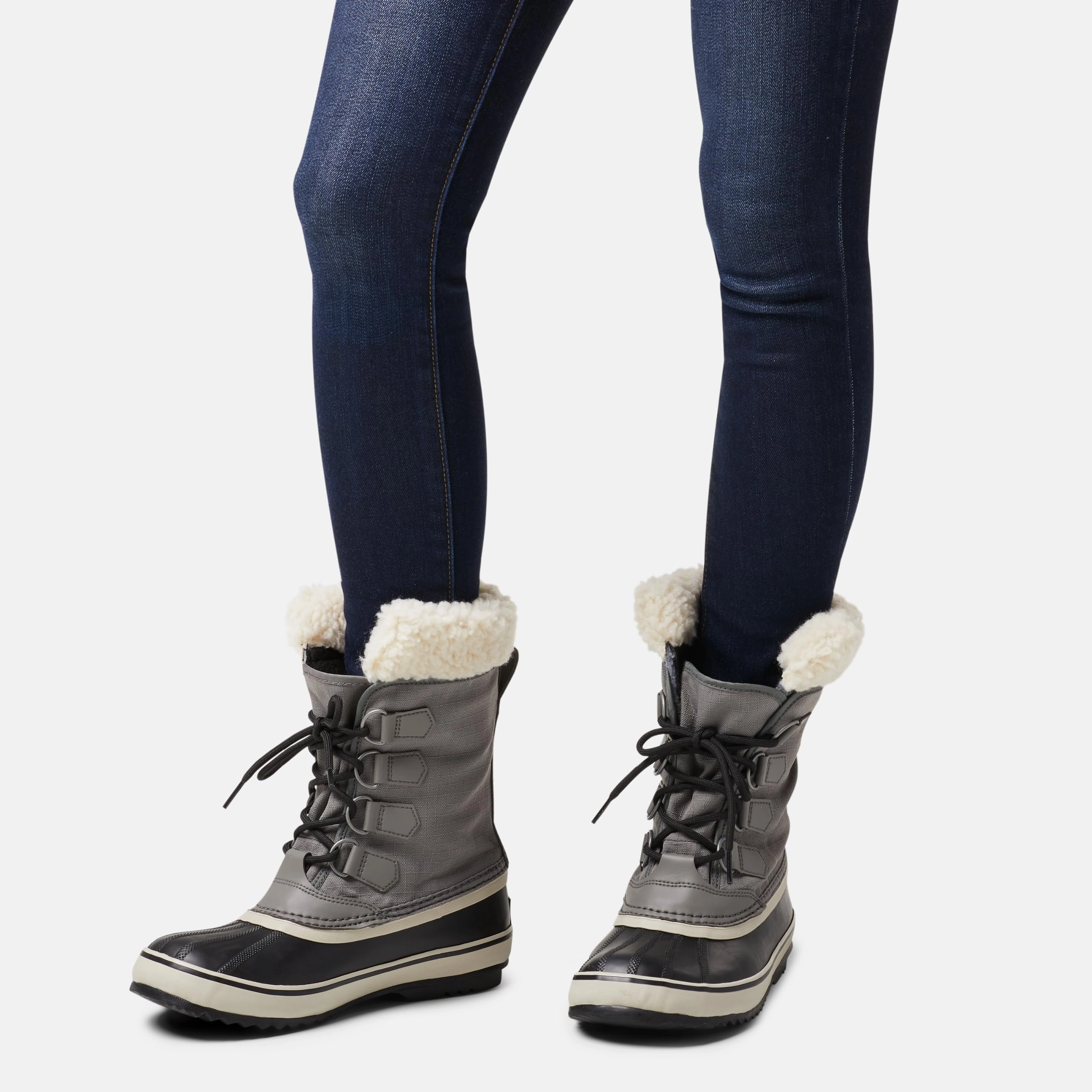 Sorel WINTER CARNIVAL WATERPROOF Schneestiefel für Damen. Grau (Quarry x Black). 38 EU