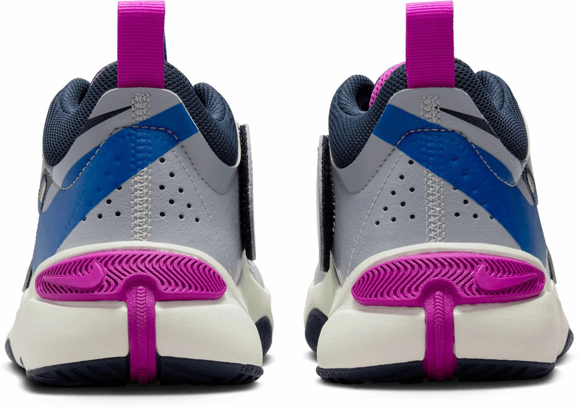 Team Hustle D 11 SE Big Kids' Basketball Shoes
