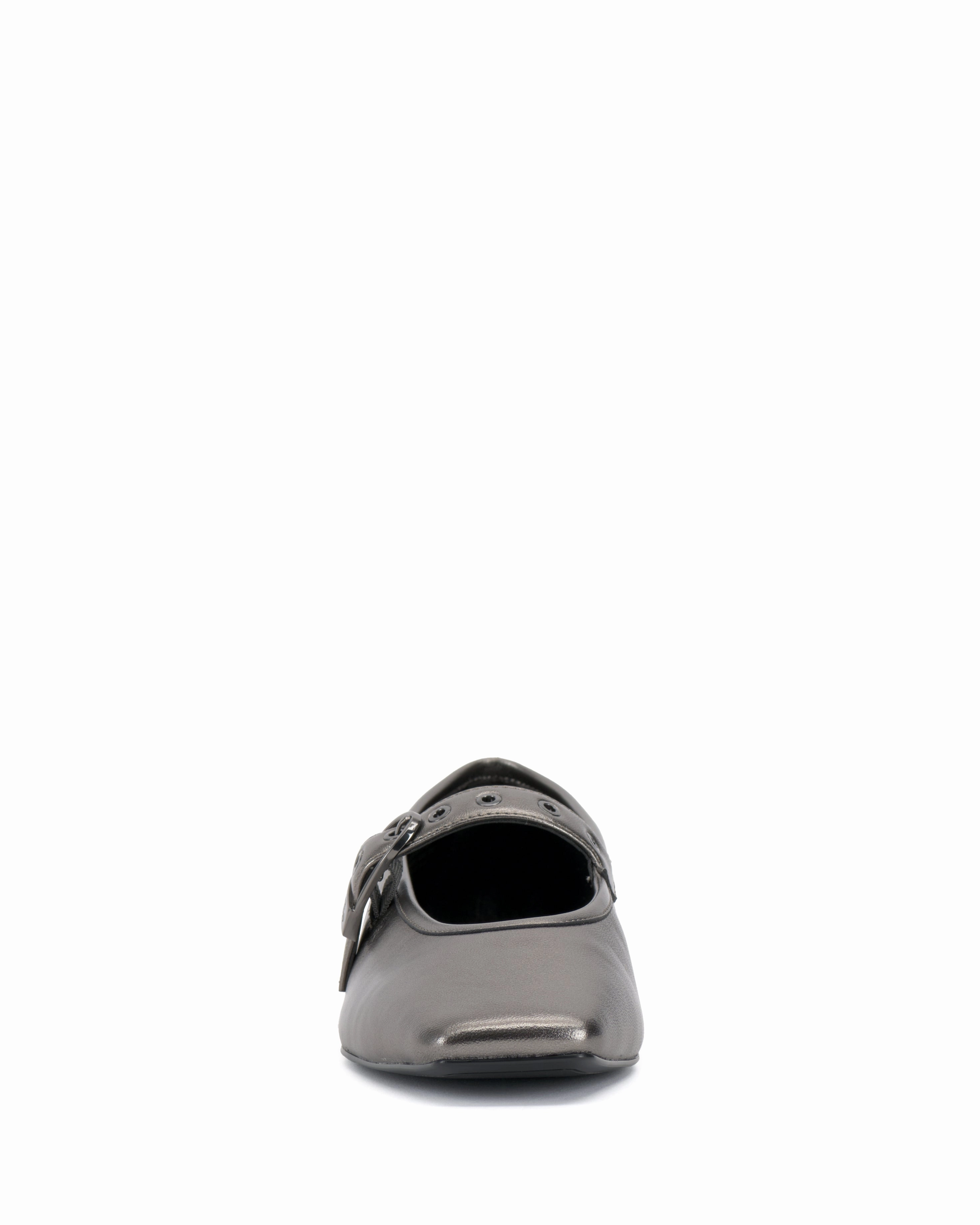 Vinica Mary Jane Flat